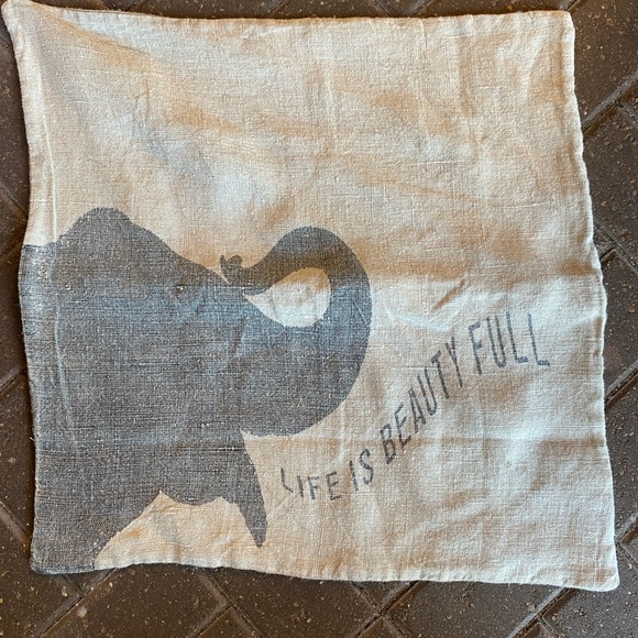 Sugarboo & Co linen pillow case - Picture 1 of 3